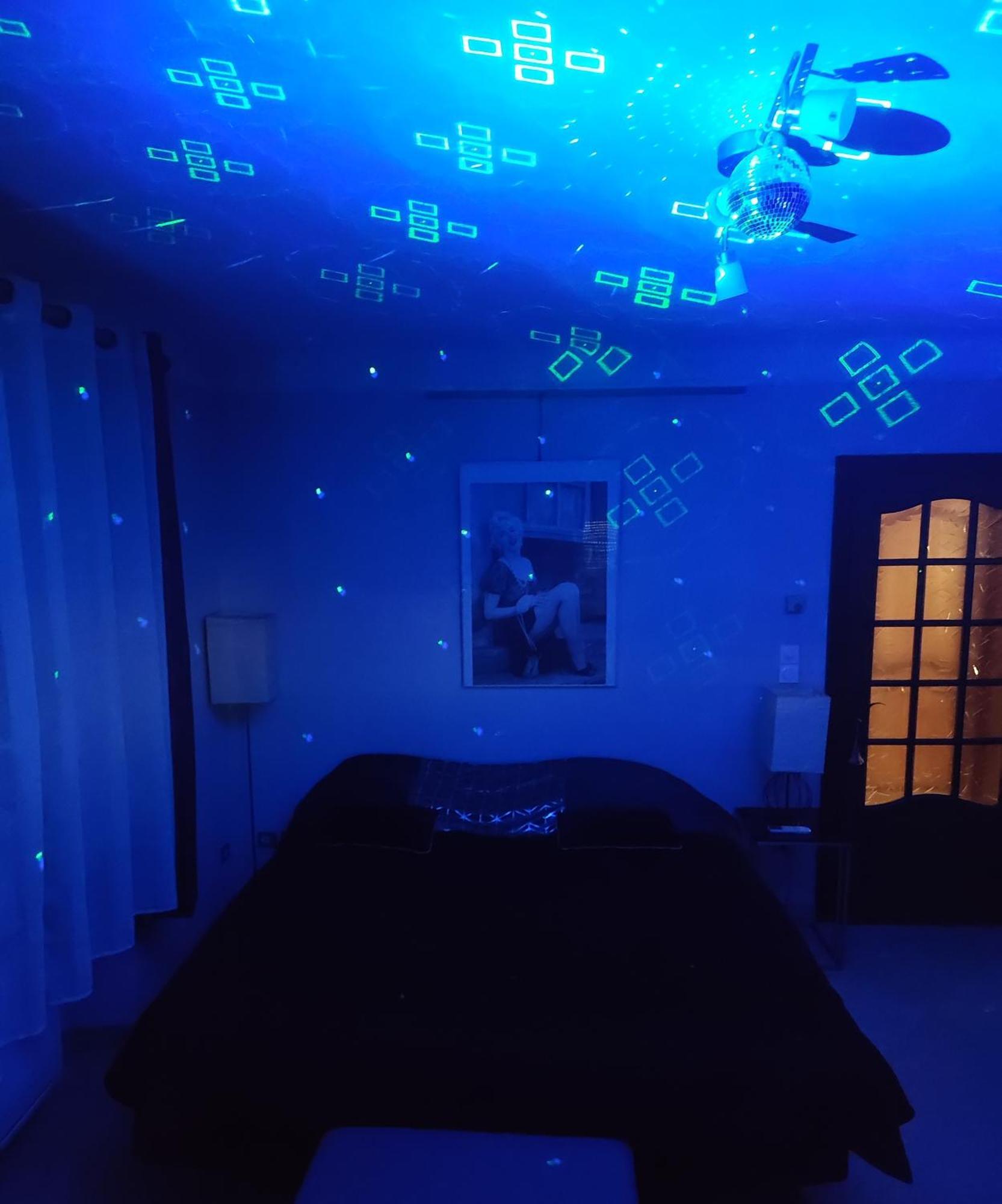 Paradis Love Room Crehange Kültér fotó